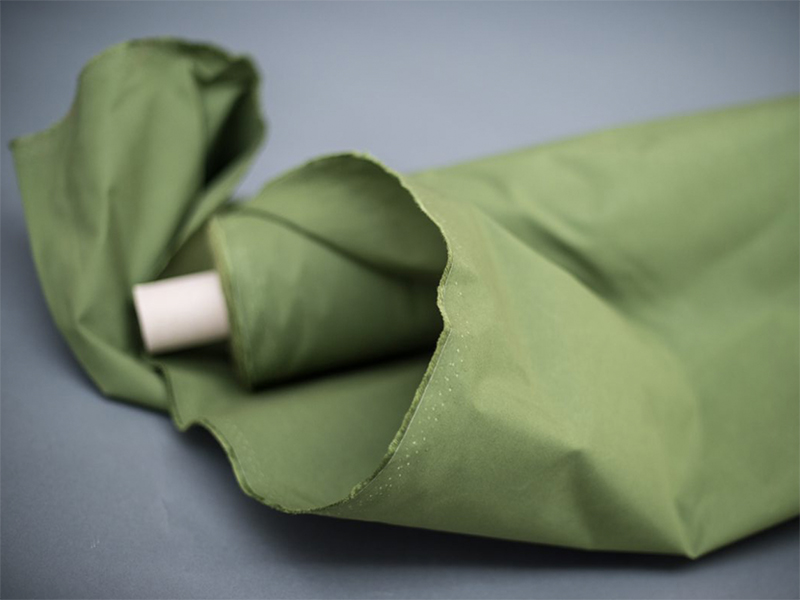 merchantandmills-dry-oilskin-grass-1000stoff-mm