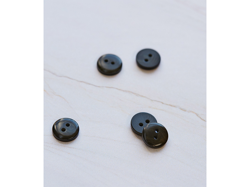 mindthemaker-2hole-corozo-button-1000stoff-caviar