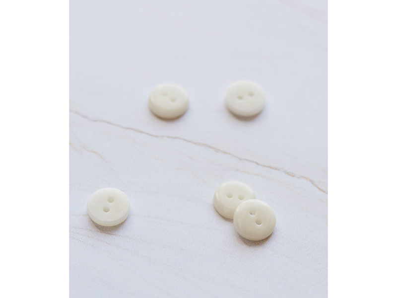 mindthemaker-2hole-corozo-button-1000stoff-creamywhite