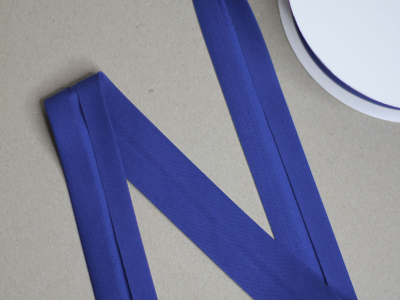 jordan-quilt-bias-mindthemaker-1000stoff-cobalt