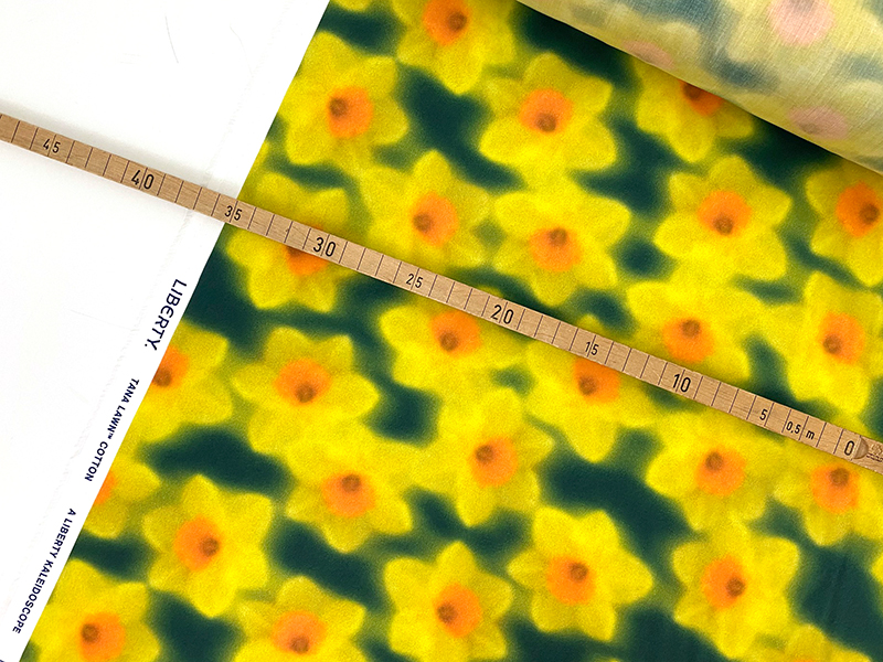 Liberty-london-daffodil-dream-tana-lawn-1000stoff