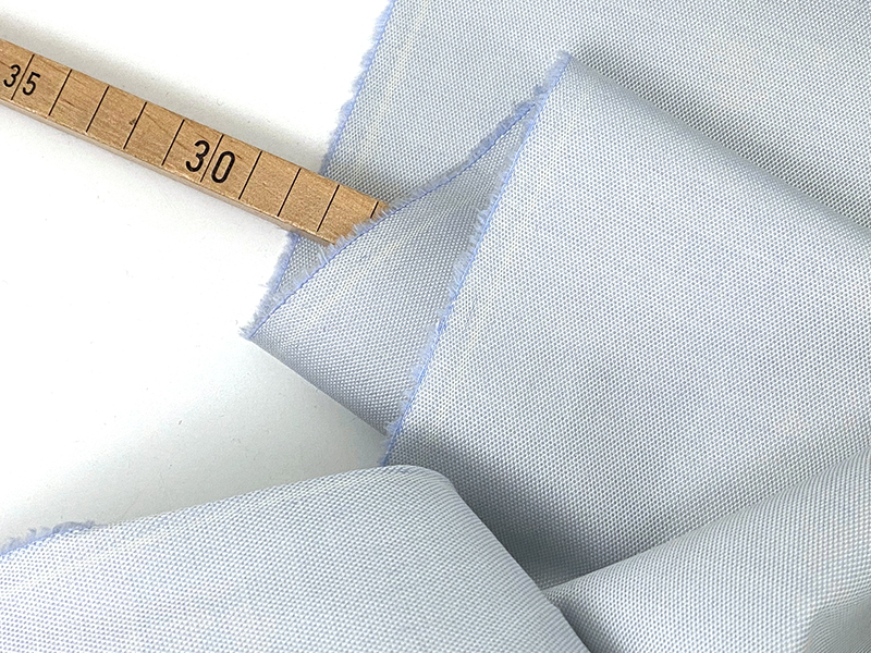 designerleftover-popeline-pique-1000stoff-cloud-d