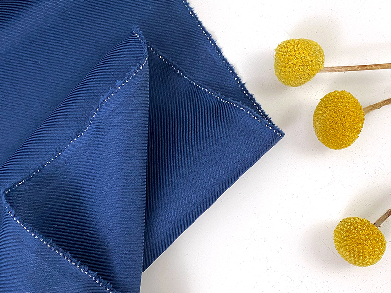 designerleftover-leinen-twill-blau-1000stoff-d