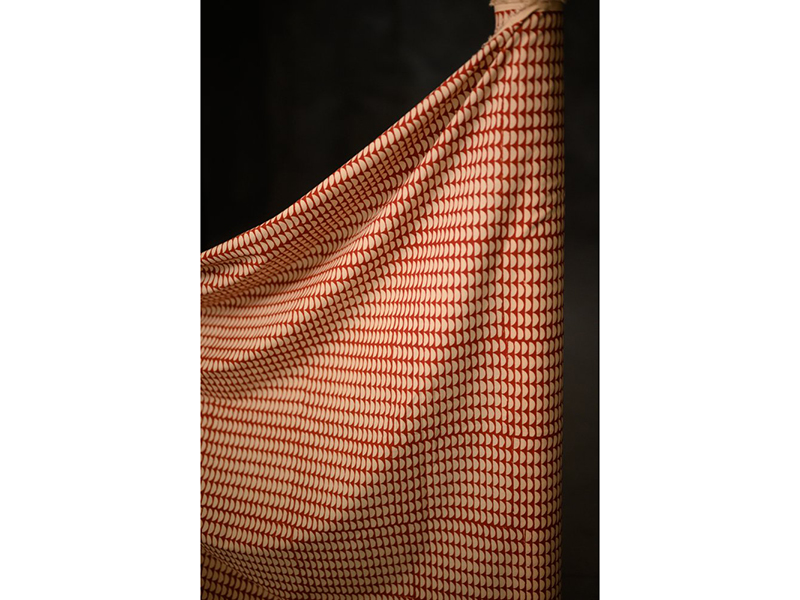 indian-block-print-red-semi-circle-merchantandmills-1000stoff-3